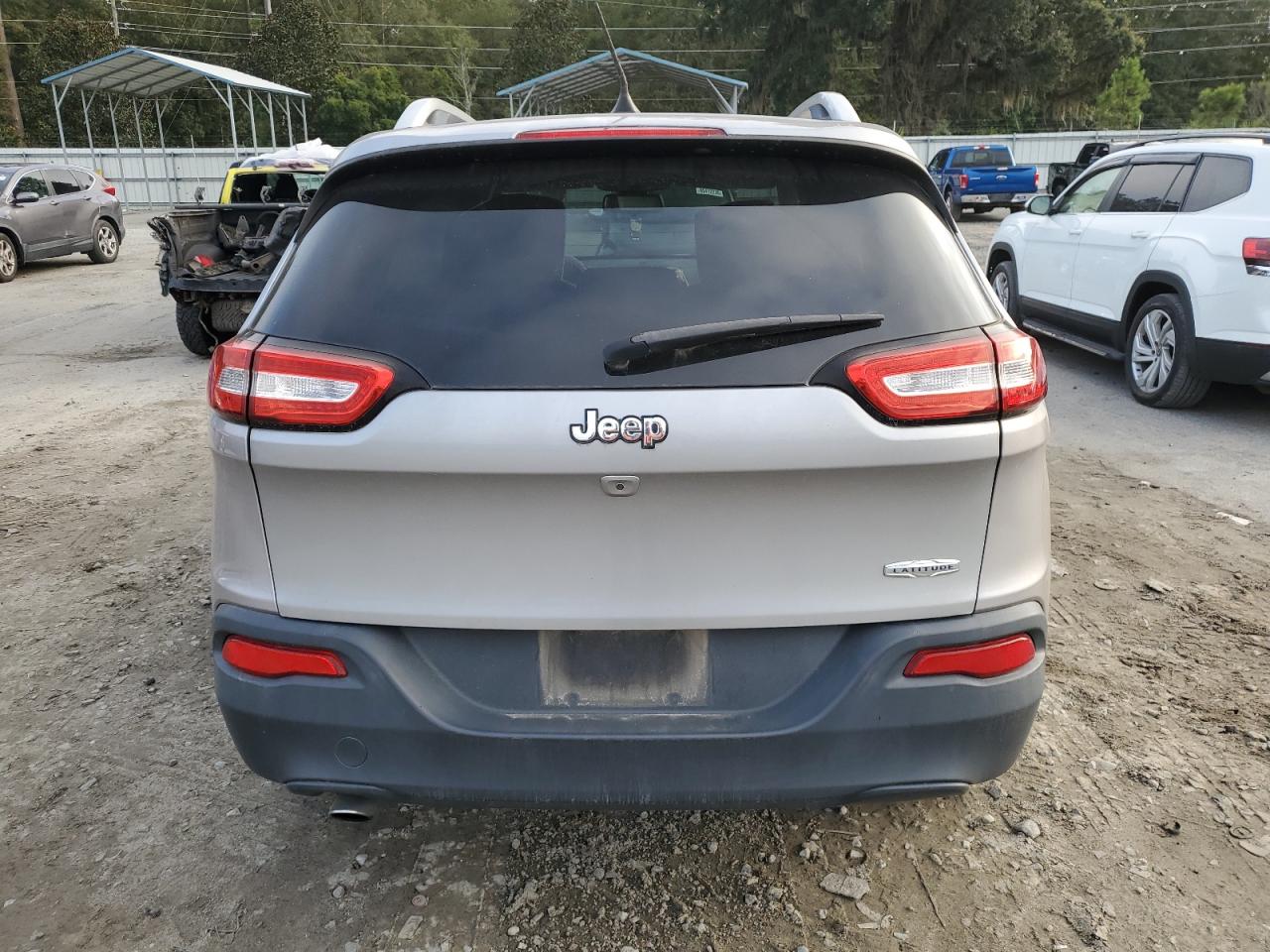 JEEP GRAND CHEROKEE LATITUDE