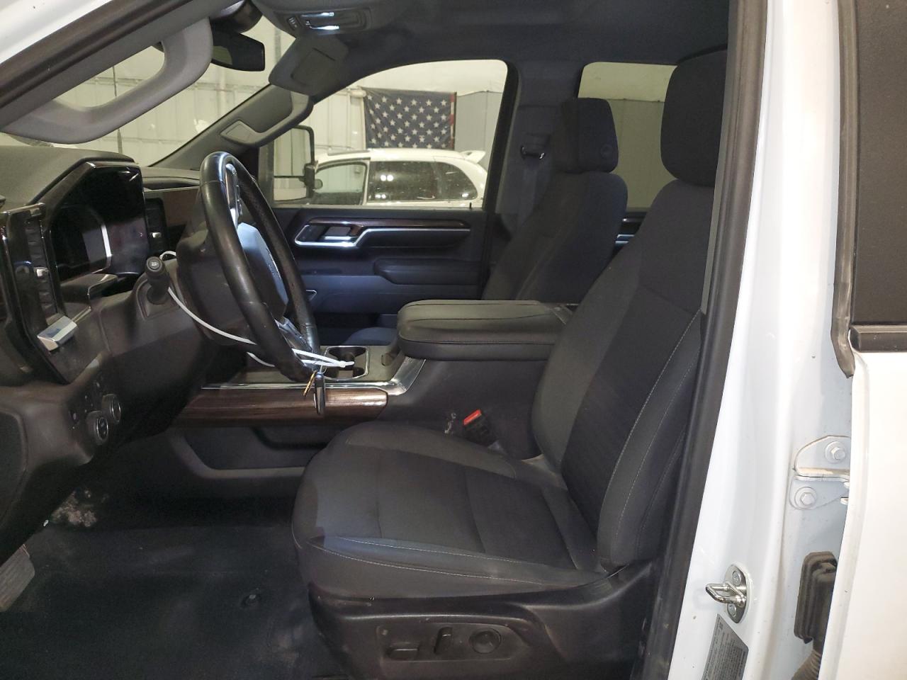 CHEVROLET SILVERADO K3500 LT