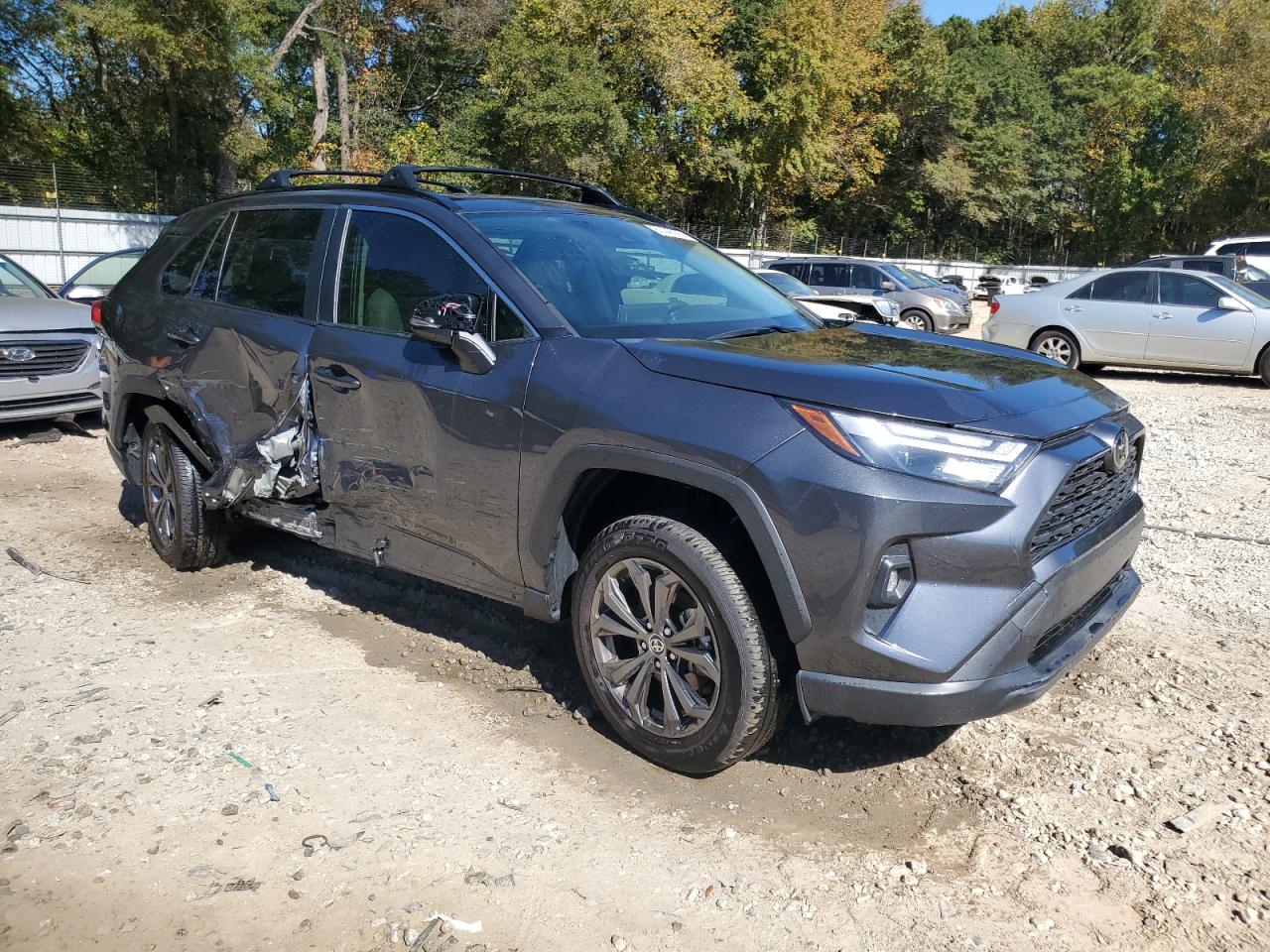 TOYOTA RAV4 XLE PREMIUM