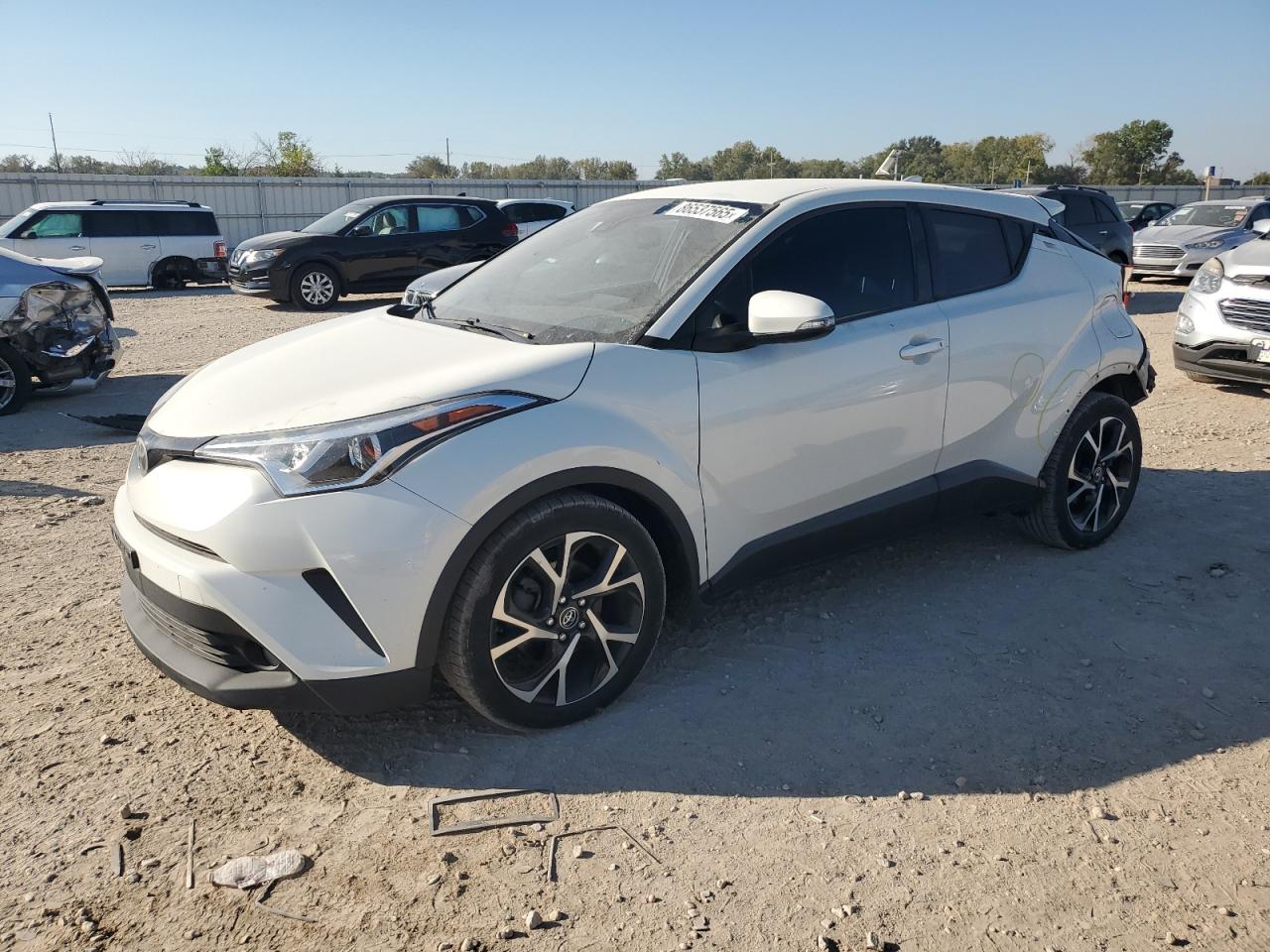 TOYOTA C-HR XLE