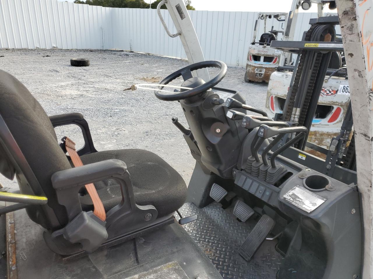 Lot #3292417646 2013 NISSAN FORKLIFT