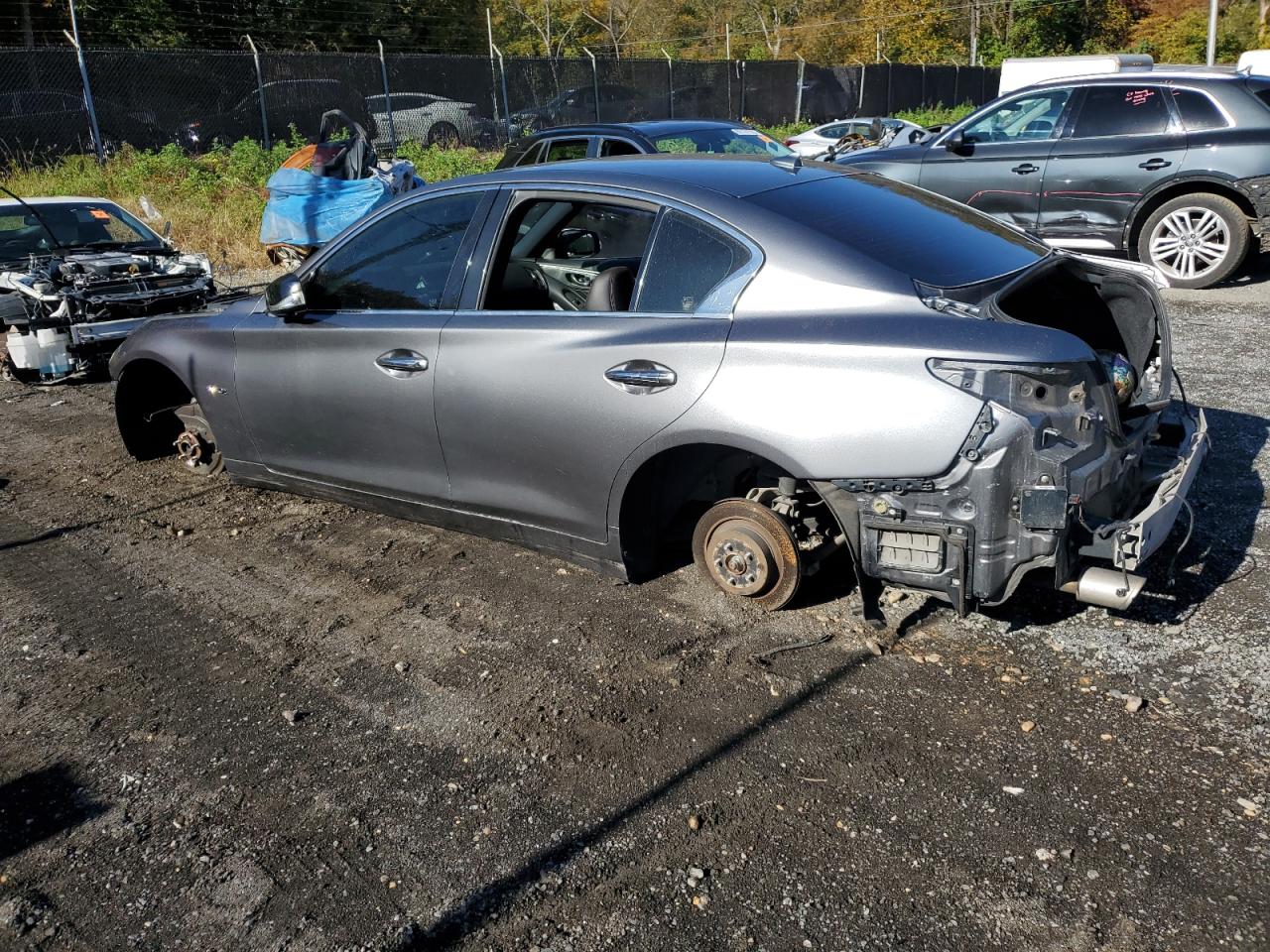 INFINITI Q50 RED SPORT 400