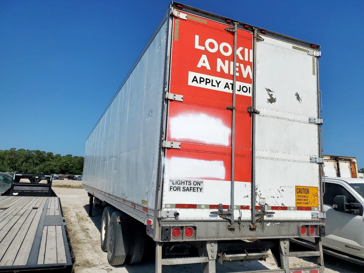 Lot #3283772417 2014 UTILITY VS2RA