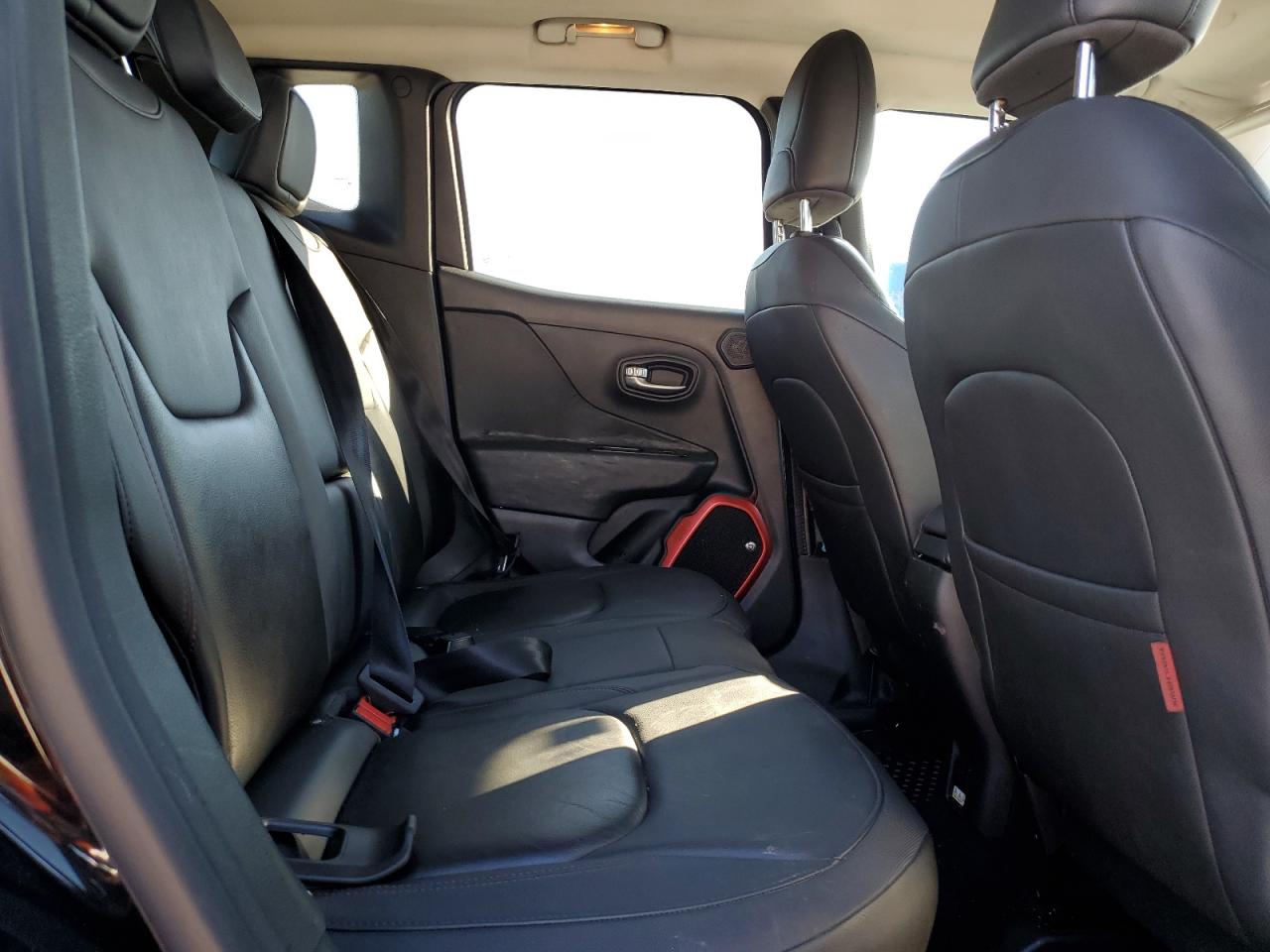 JEEP RENEGADE TRAILHAWK