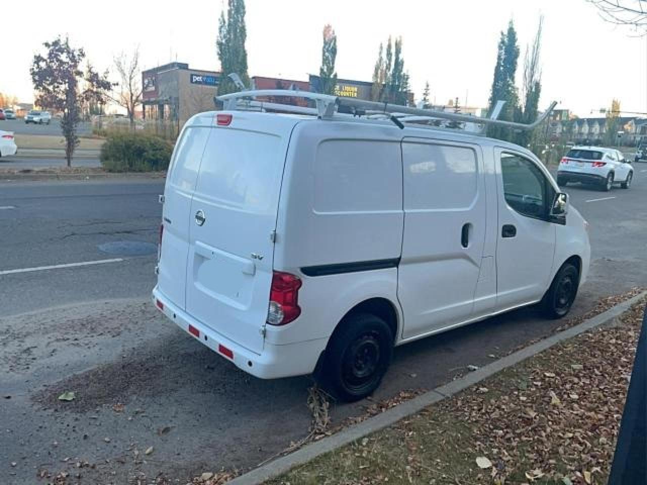 NISSAN NV200 2.5S