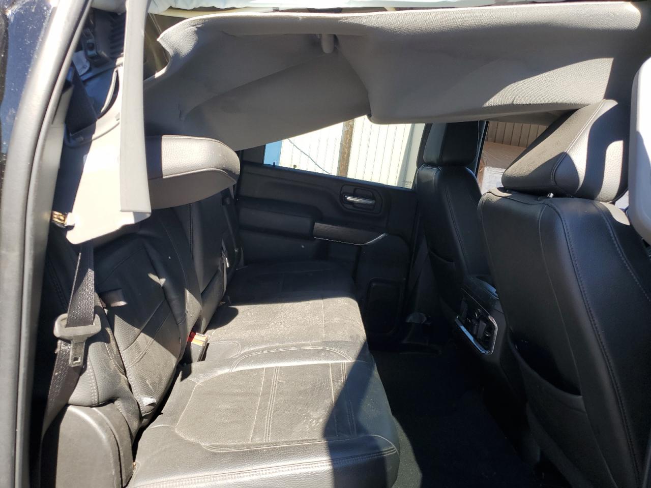 GMC SIERRA K2500 DENALI