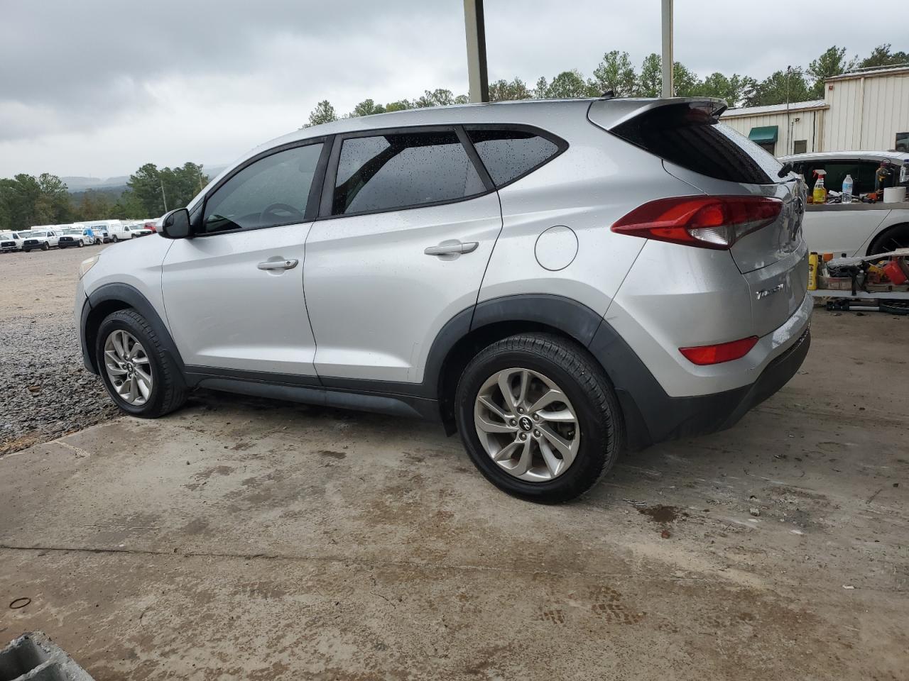HYUNDAI TUCSON SE