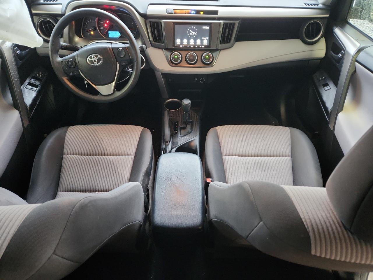 TOYOTA RAV4 LE