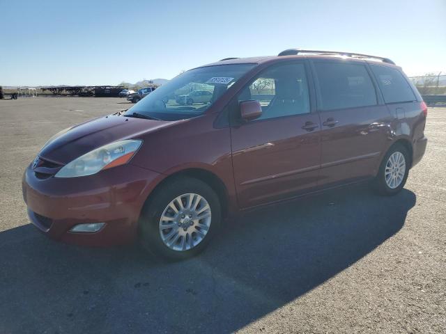 Global Auto Auctions: 2010 TOYOTA SIENNA XLE