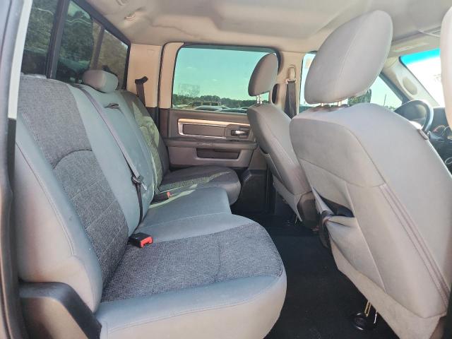 2016 RAM 2500 SLT 3C6UR5DJ2GG368328