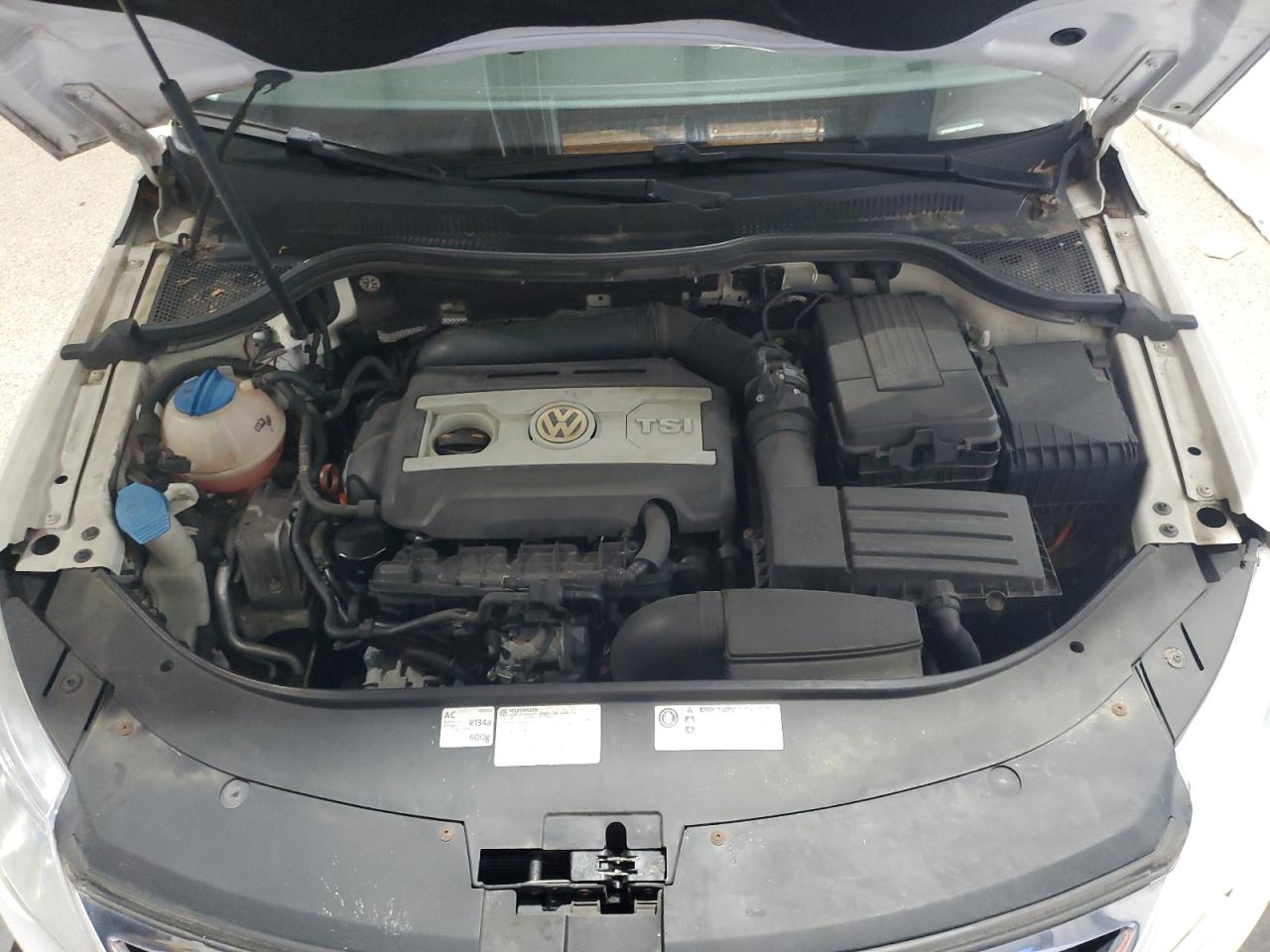 Lot #3312110106 2012 VOLKSWAGEN CC SPORT