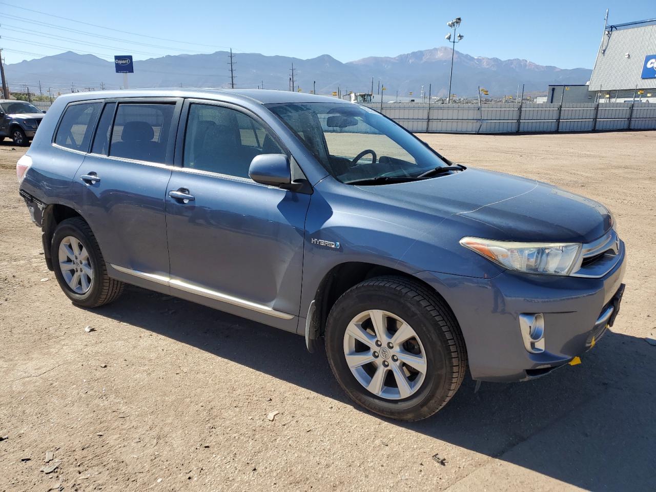 TOYOTA HIGHLANDER HYBRID