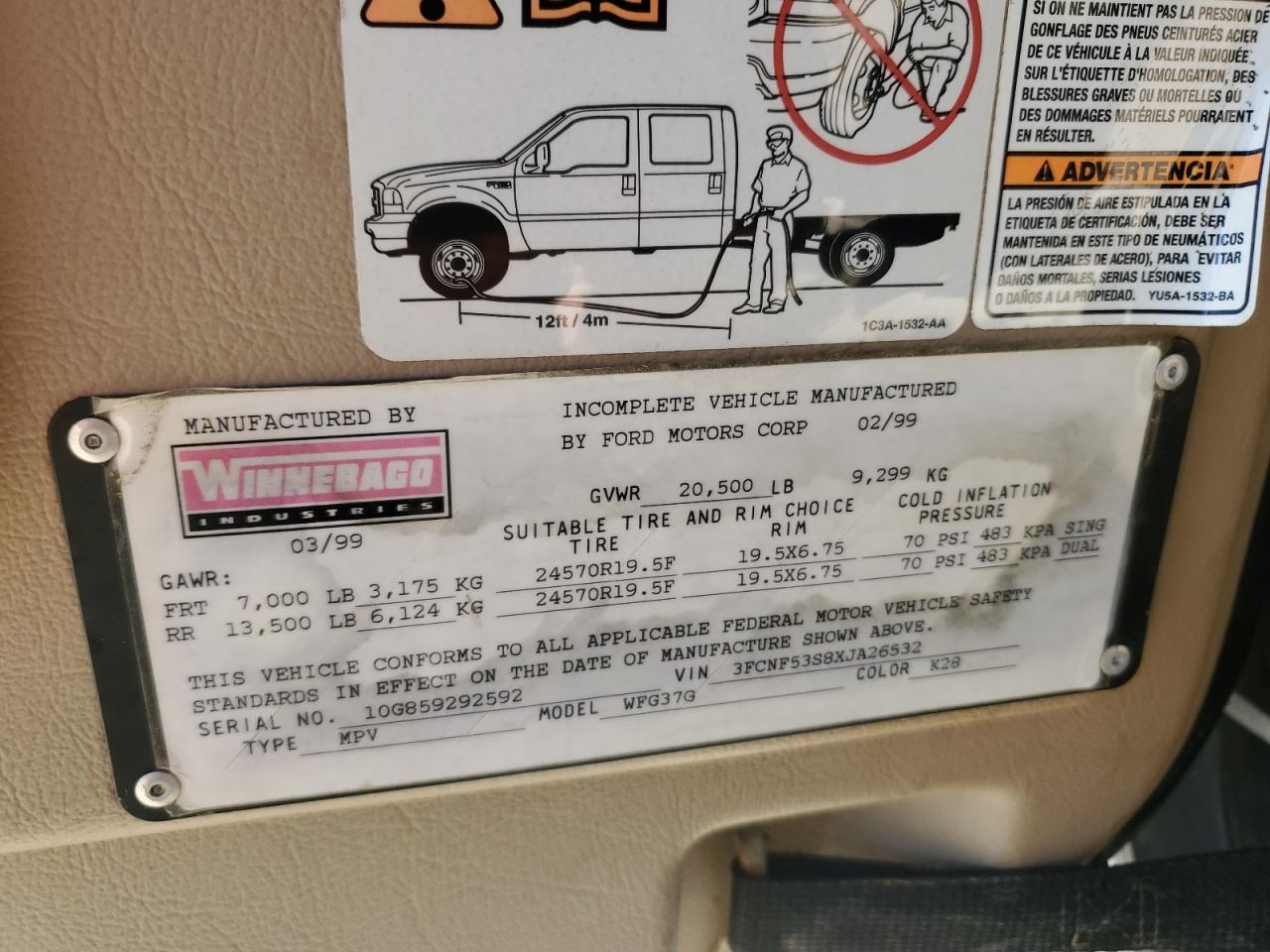 Lot #3265793222 1999 FORD F550