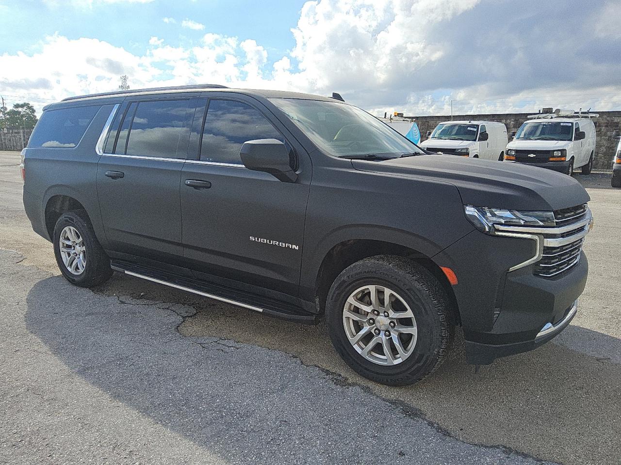 CHEVROLET SUBURBAN K1500 LT