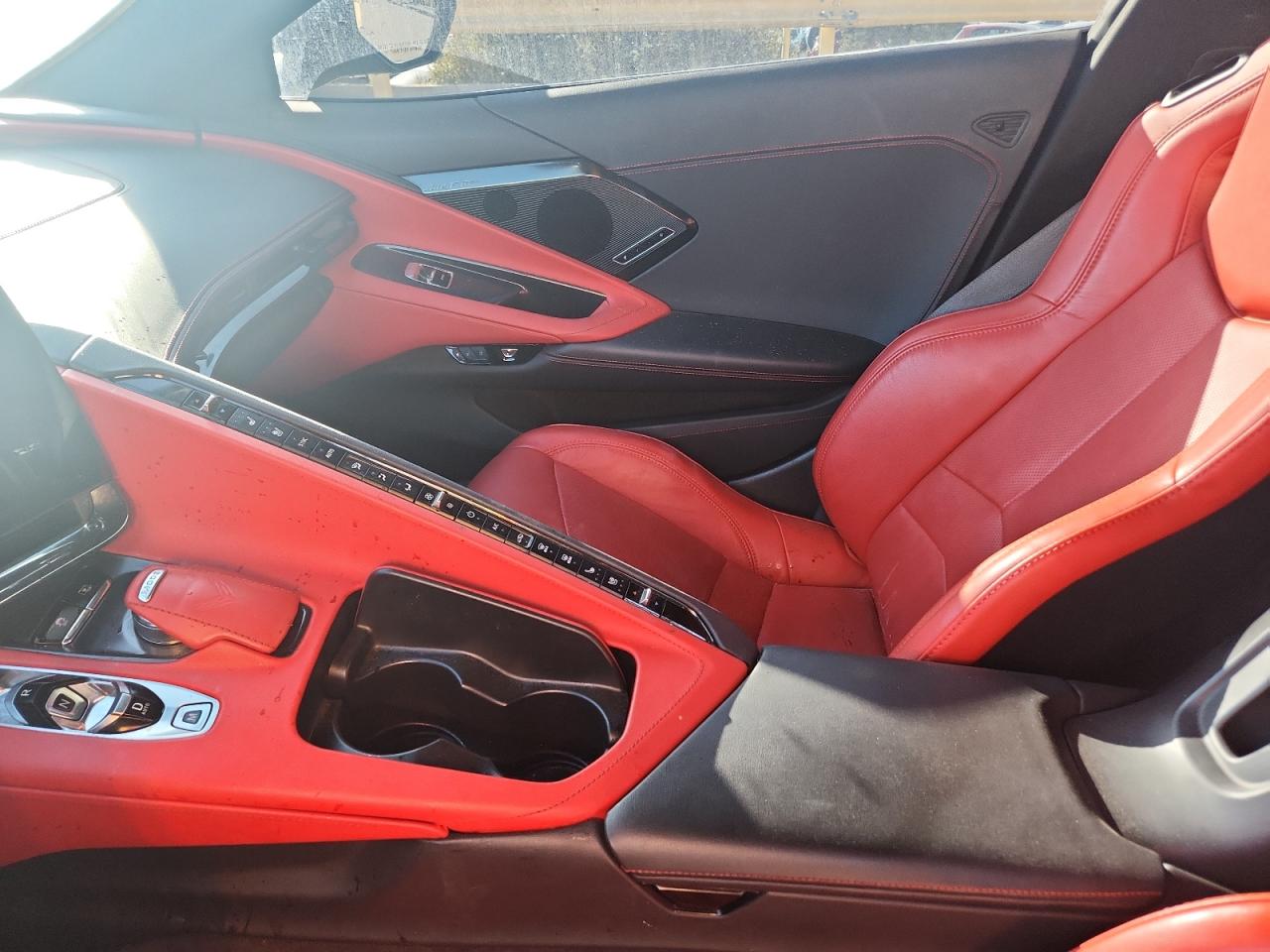 CHEVROLET CORVETTE STINGRAY 2LT