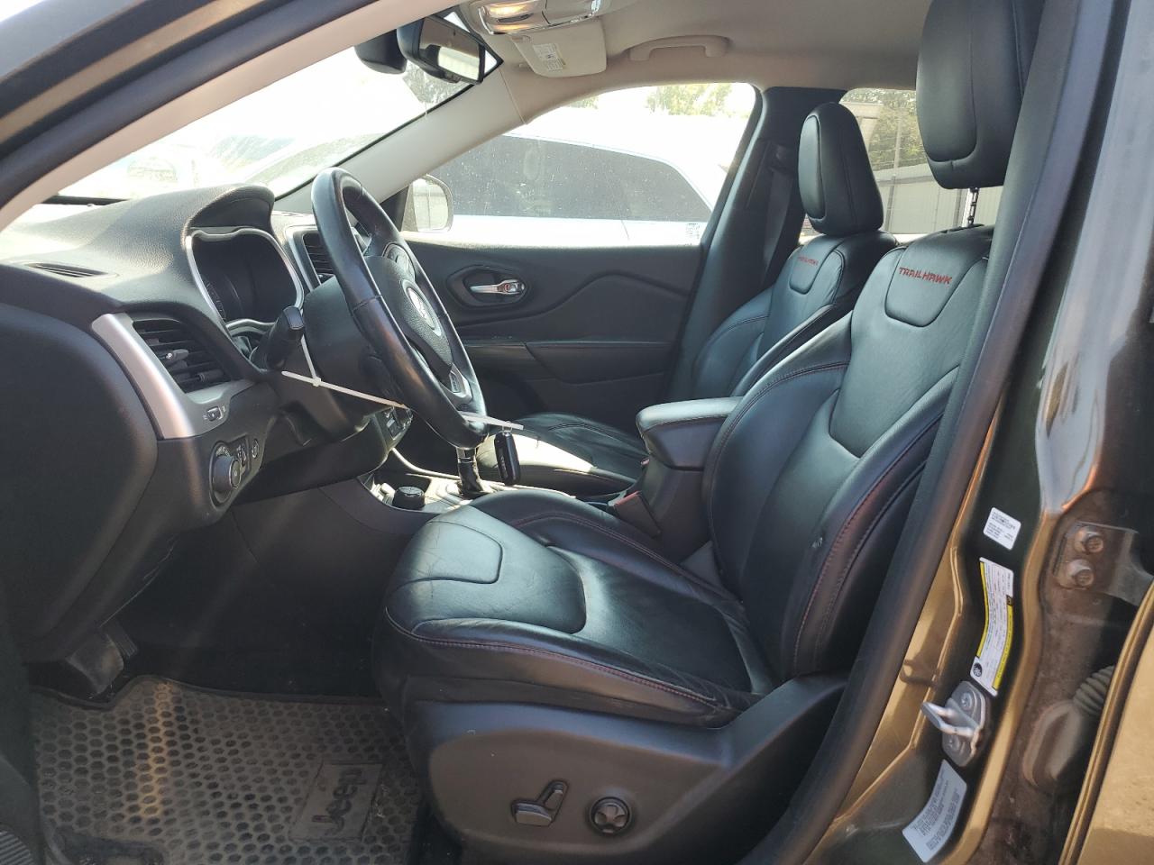 JEEP CHEROKEE TRAILHAWK