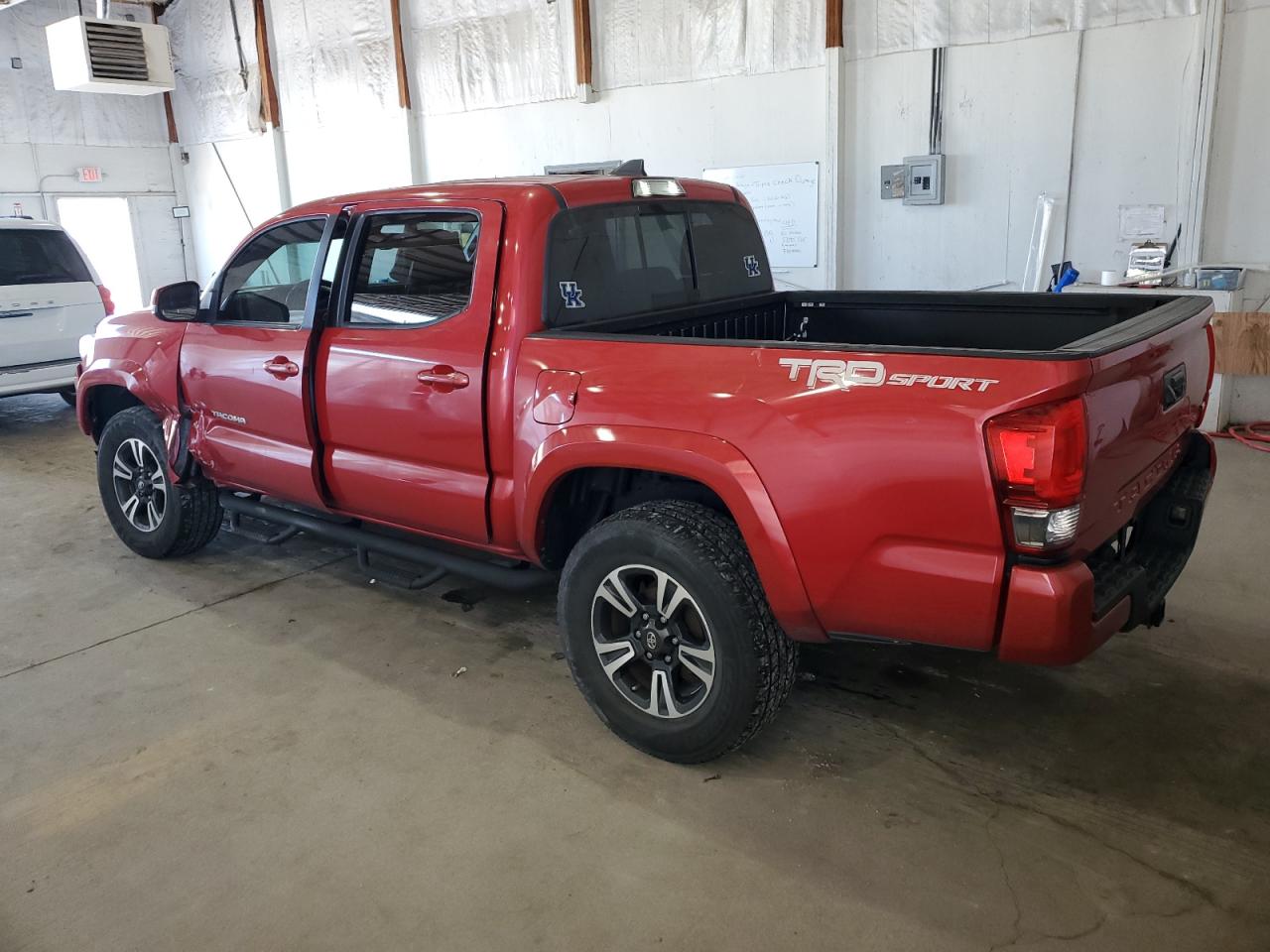 TOYOTA TACOMA DOUBLE CAB