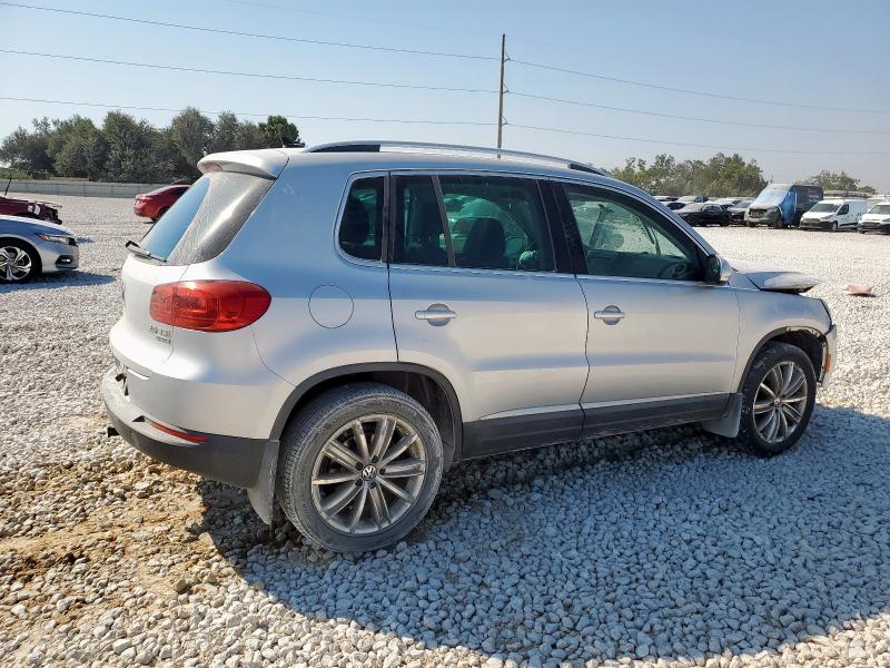 2012 VOLKSWAGEN TIGUAN S - WVGBV7AX1CW610274