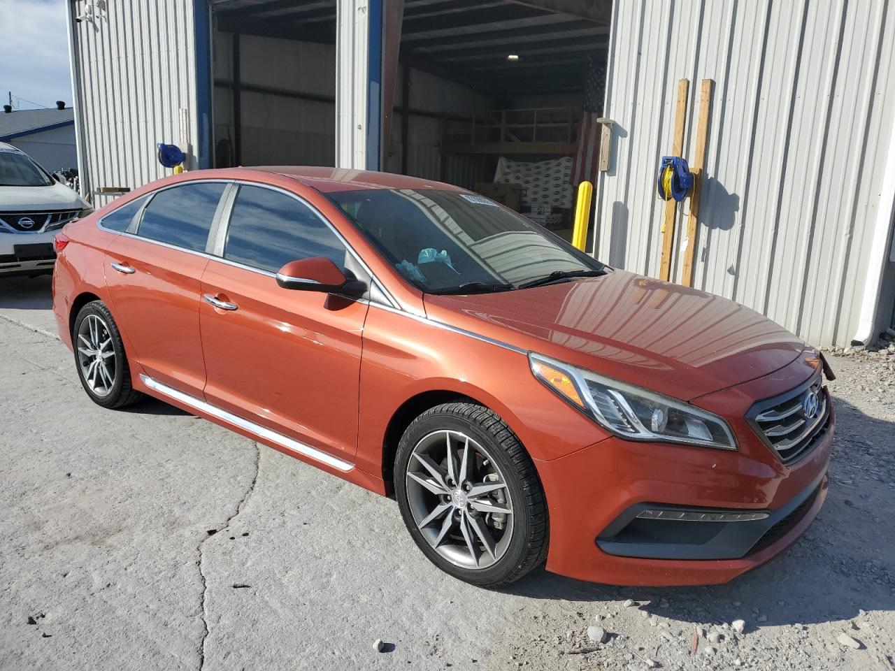 HYUNDAI SONATA SPORT