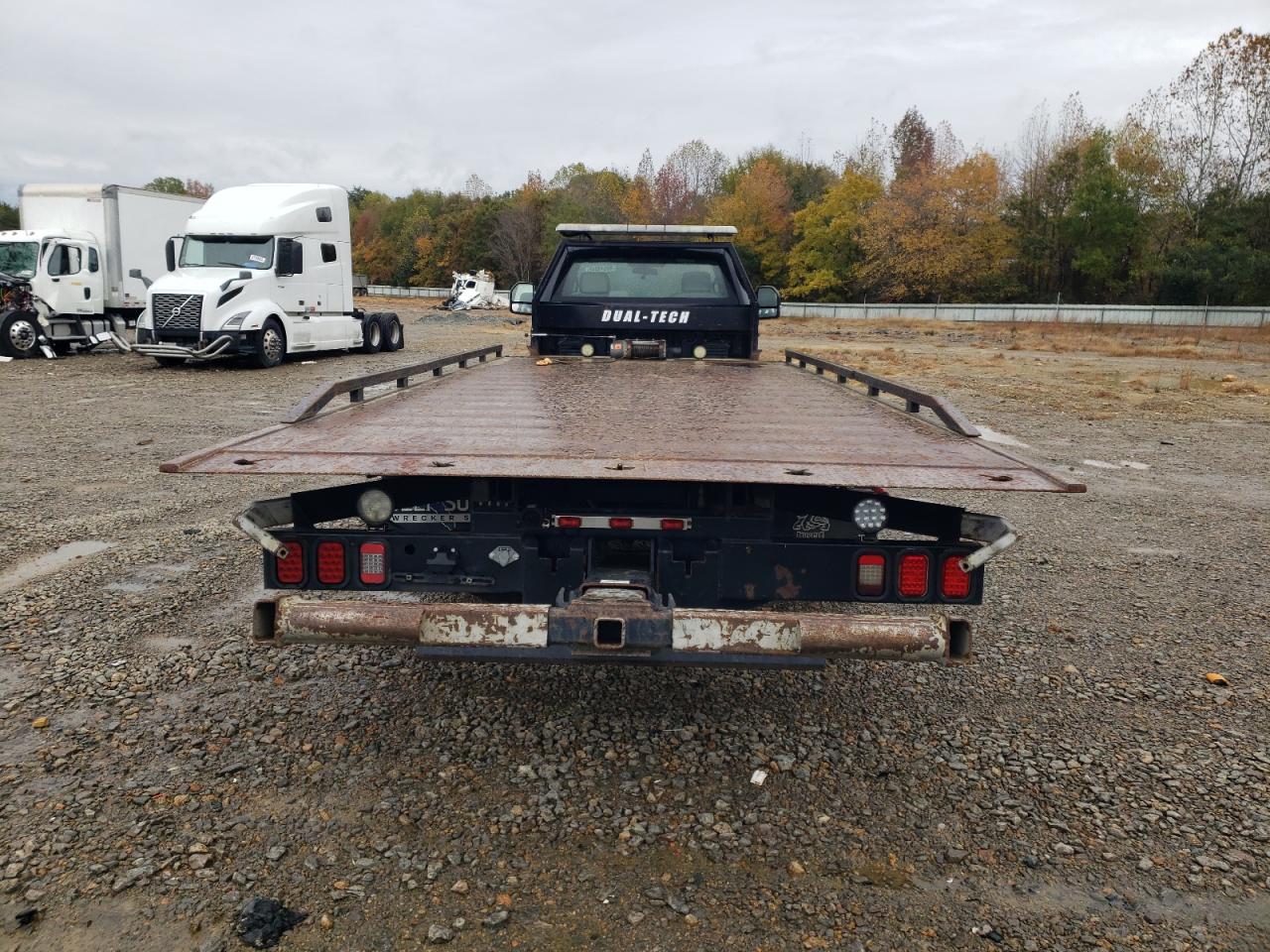 FORD F-550 SUPER DUTY