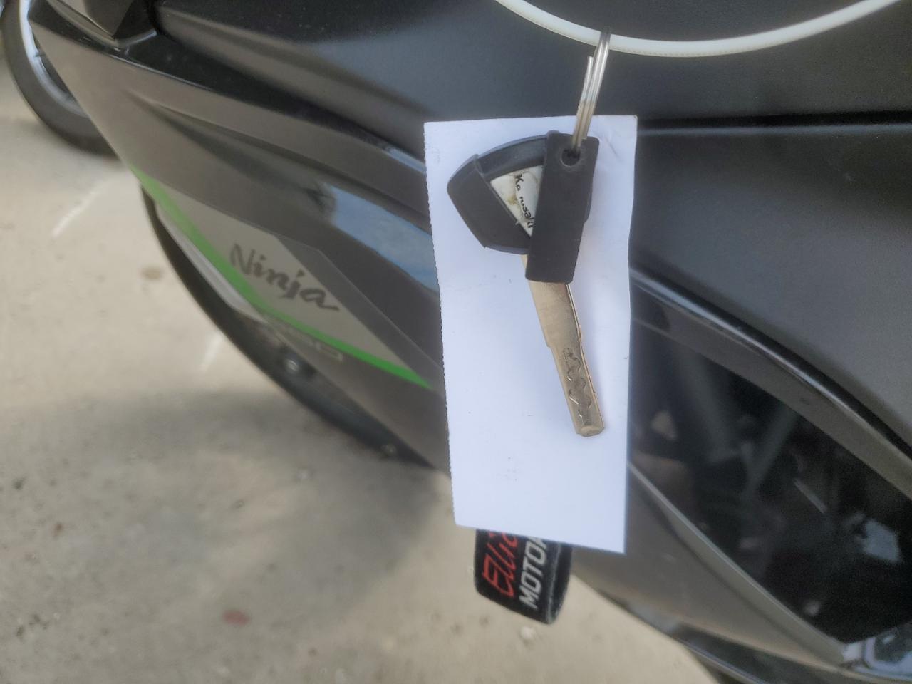 Lot #3284695350 2025 KAWASAKI EX650 R