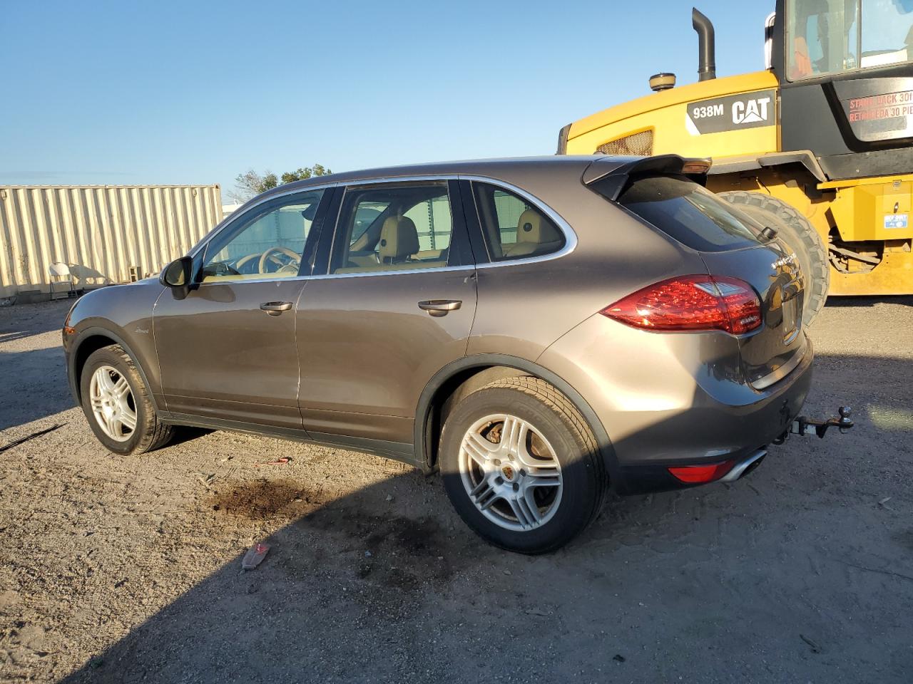 PORSCHE CAYENNE