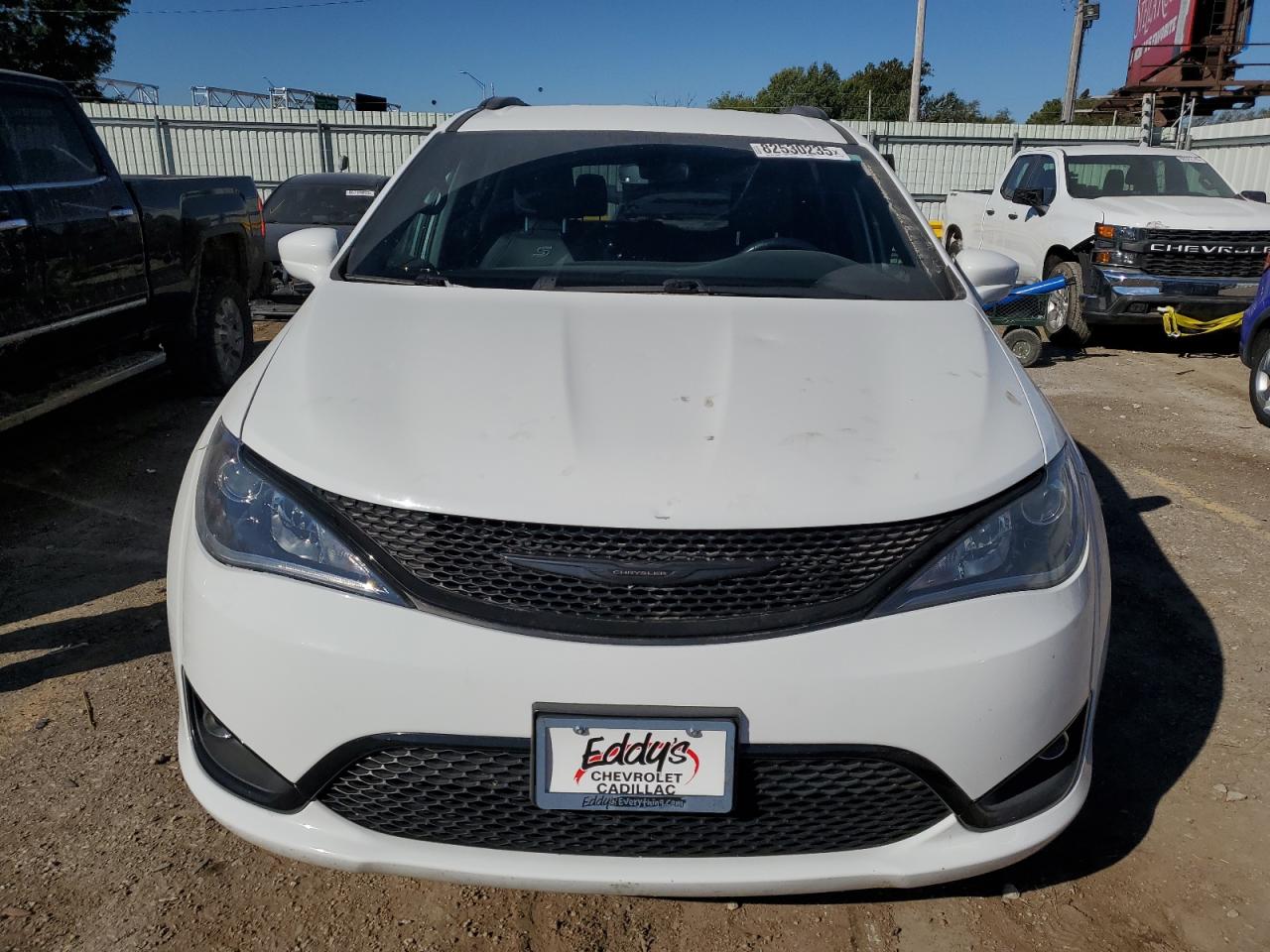 CHRYSLER PACIFICA TOURING L