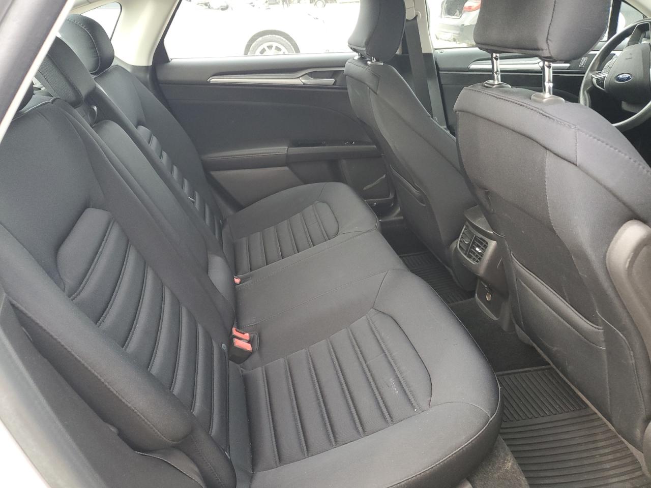 FORD FUSION HYBRID SE HYBRID