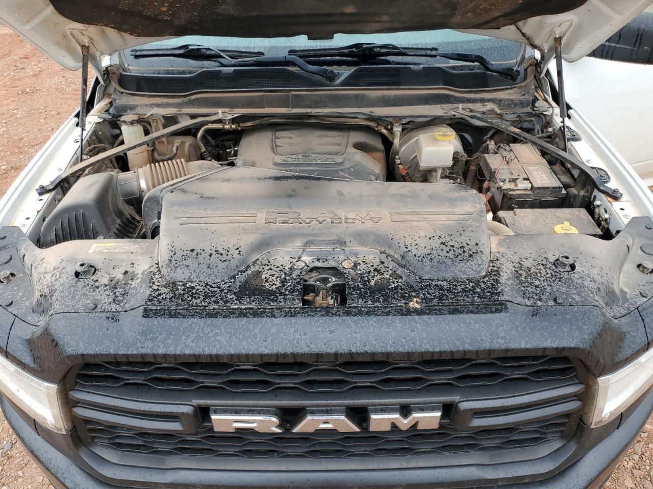 RAM 2500 TRADESMAN