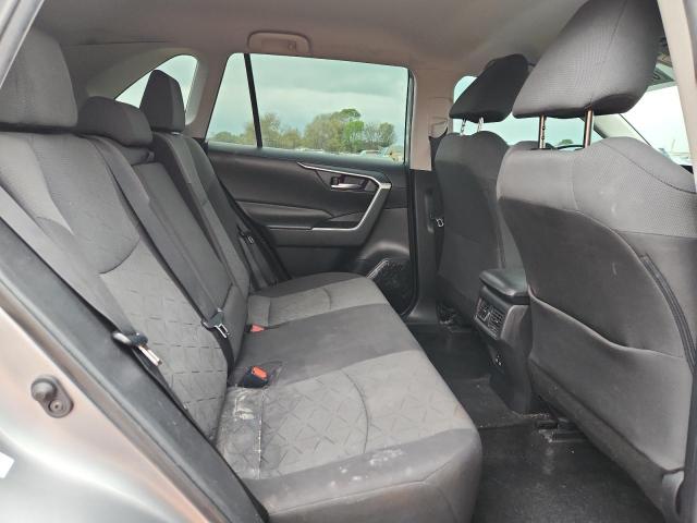 2020 TOYOTA RAV4 XLE #3274685821