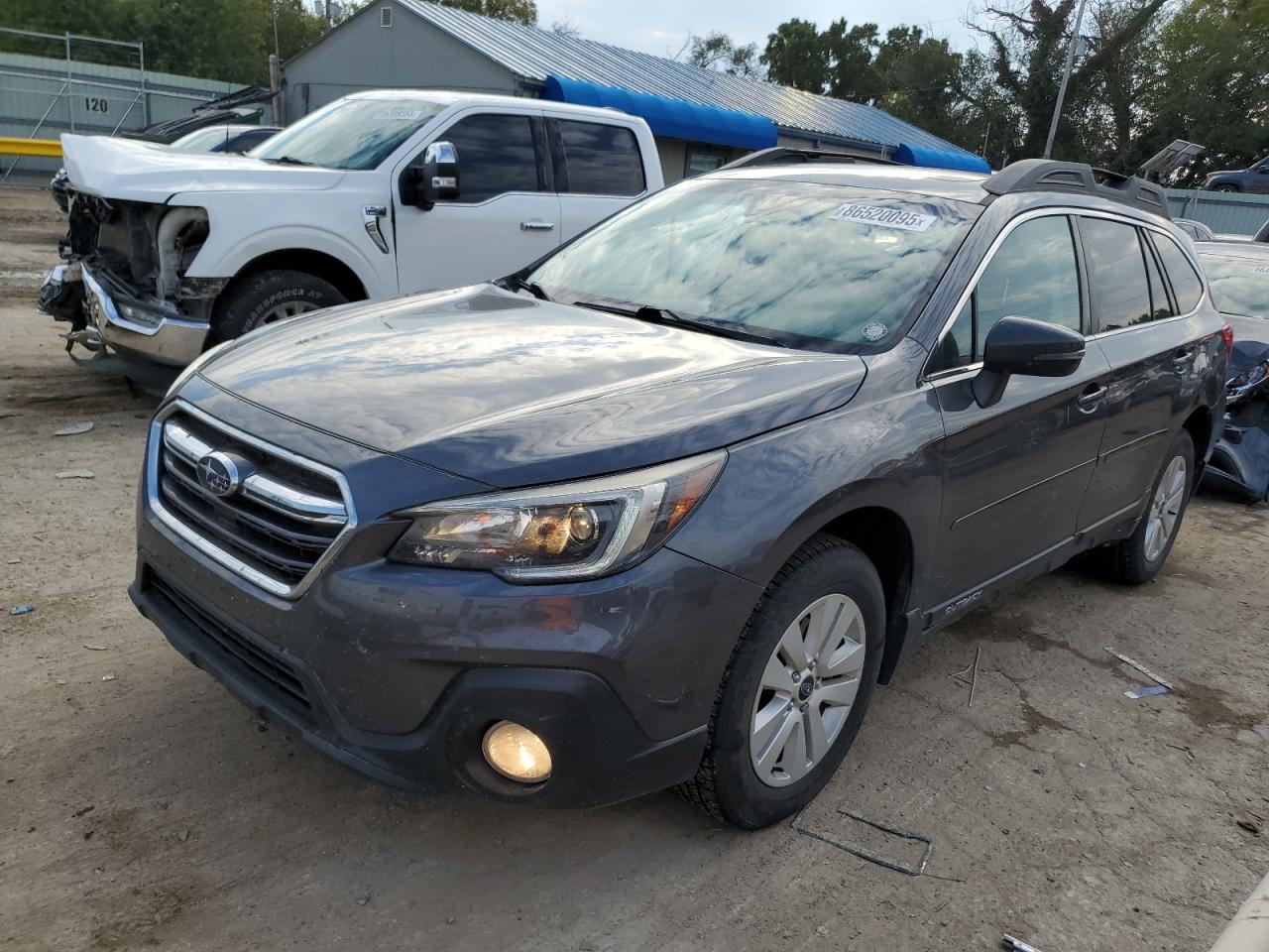 Lot #3289098380 2019 SUBARU OUTBACK 2.
