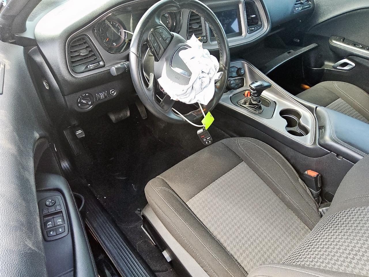 DODGE CHALLENGER SXT