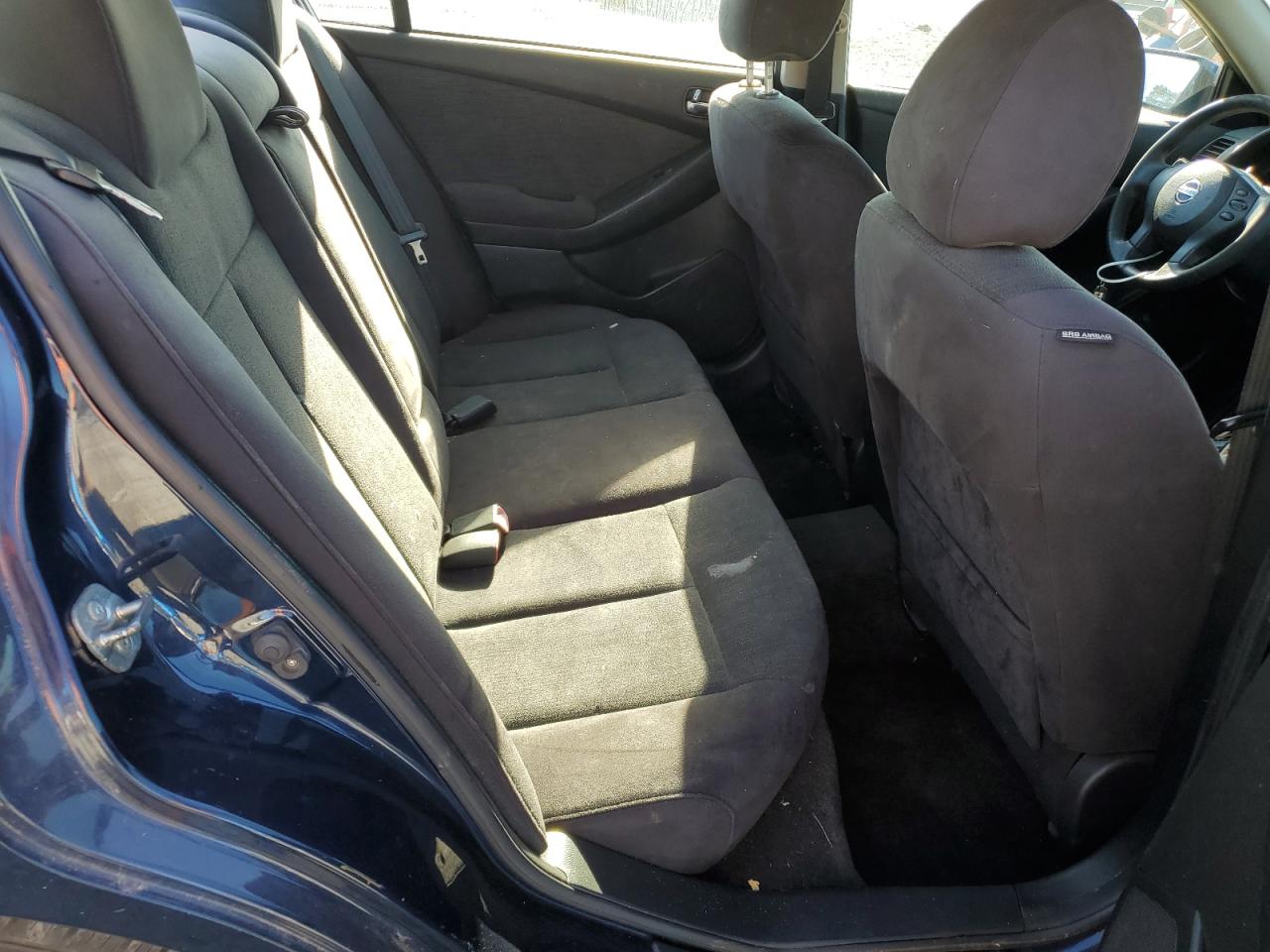 NISSAN ALTIMA BASE