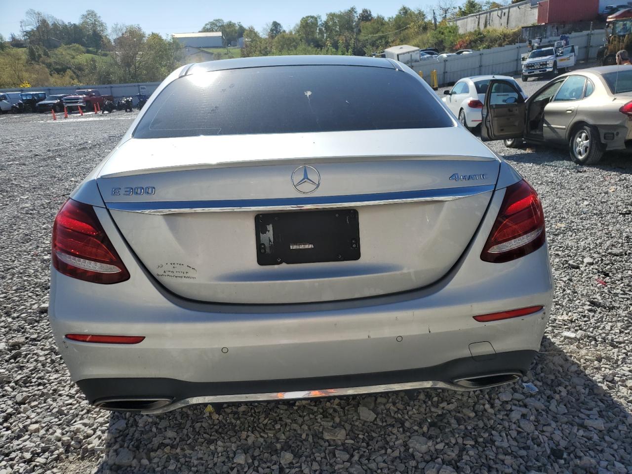 MERCEDES-BENZ E-CLASS 300 4MATIC