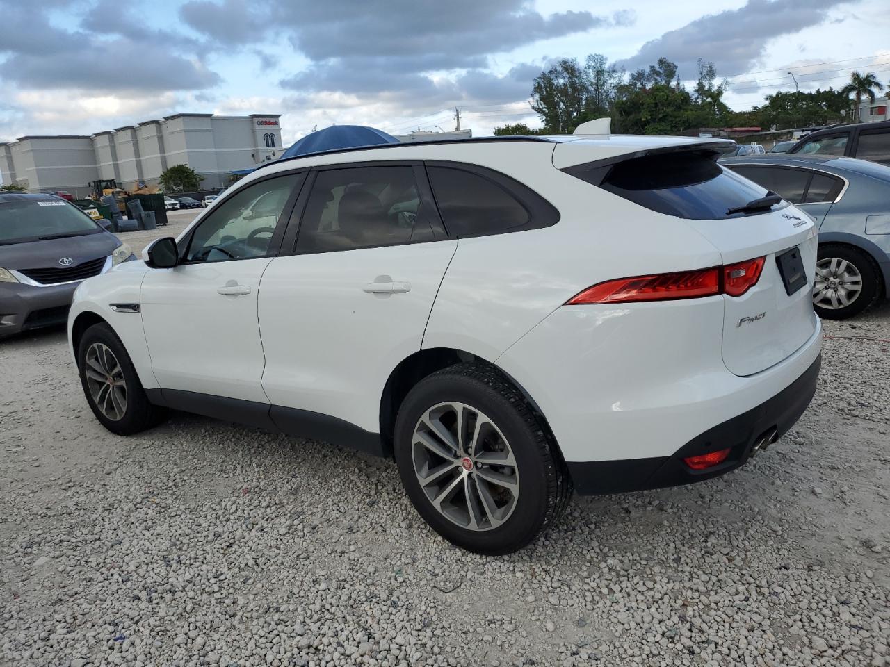 JAGUAR F-PACE PREMIUM