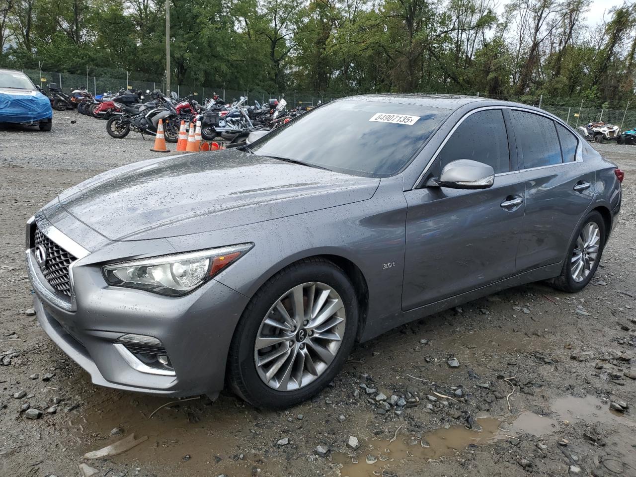 INFINITI Q50 PURE