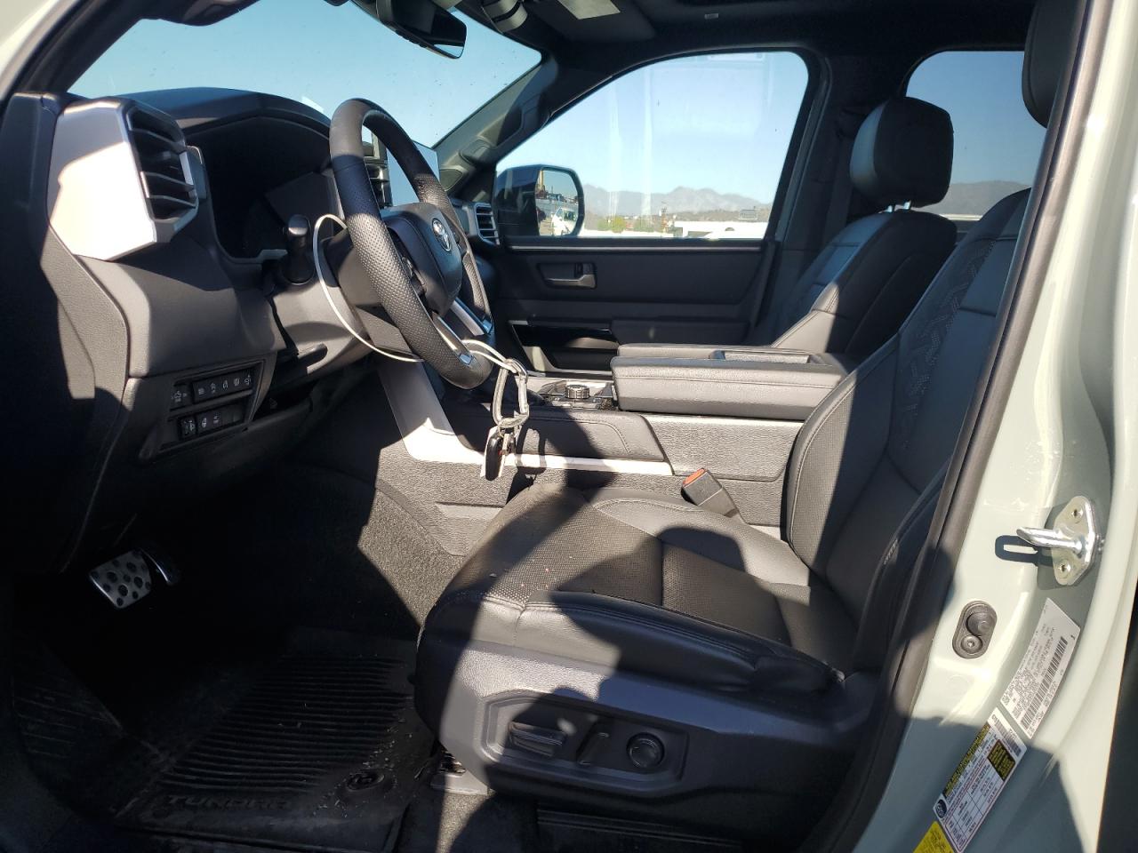 TOYOTA TUNDRA CREWMAX LIMITED