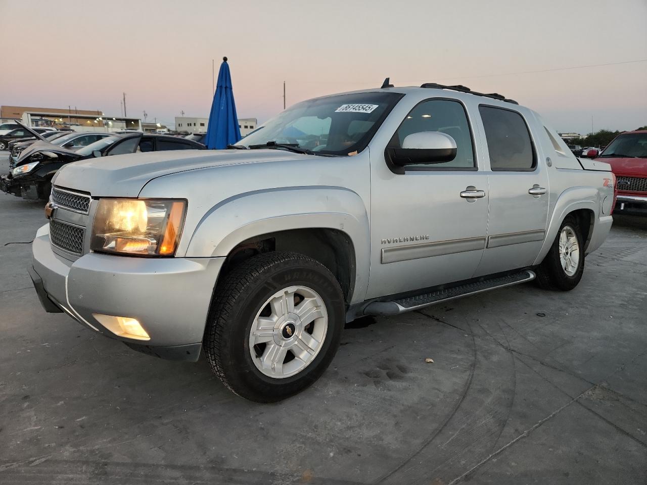 CHEVROLET AVALANCHE LT