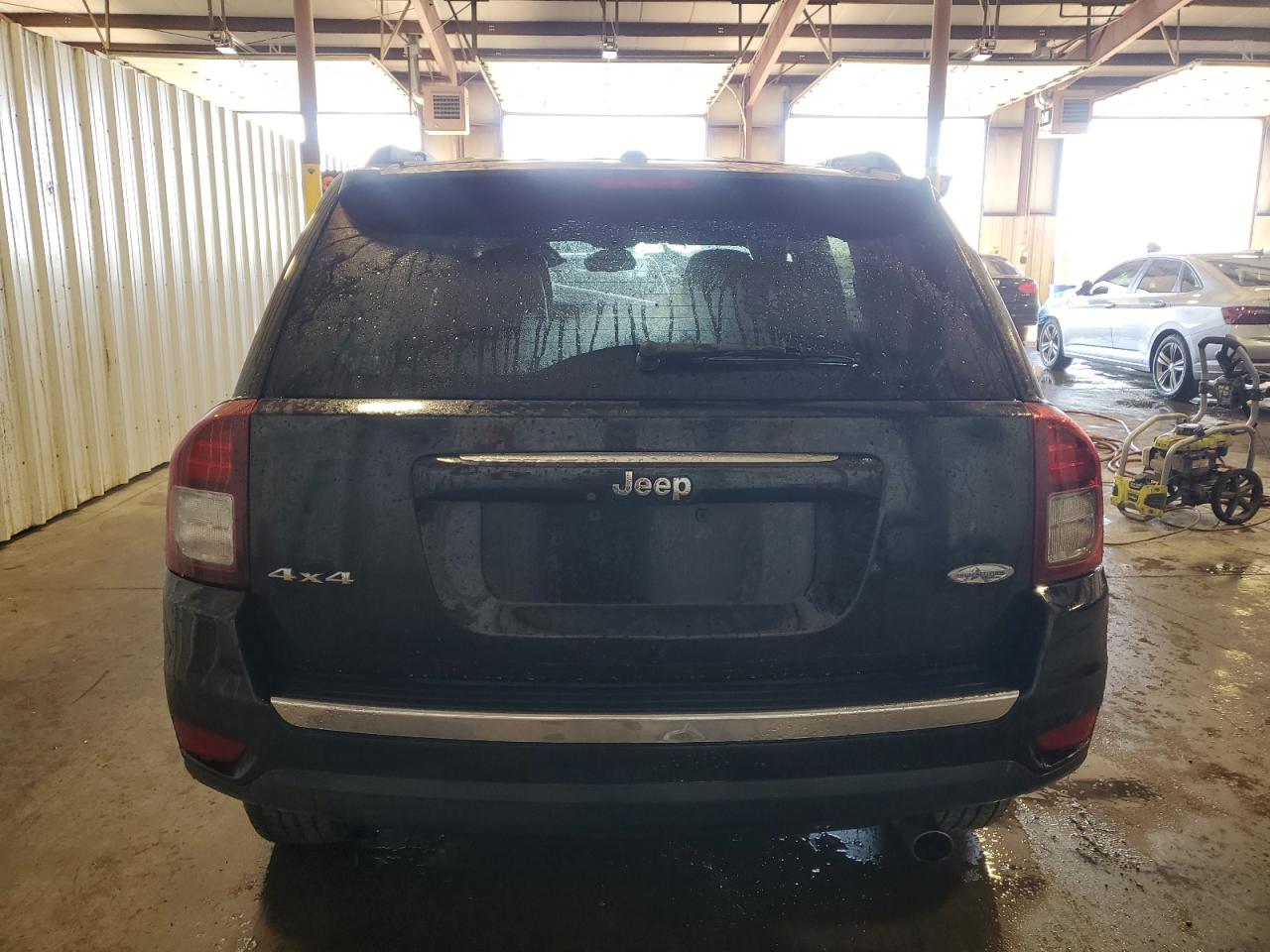 JEEP COMPASS LATITUDE