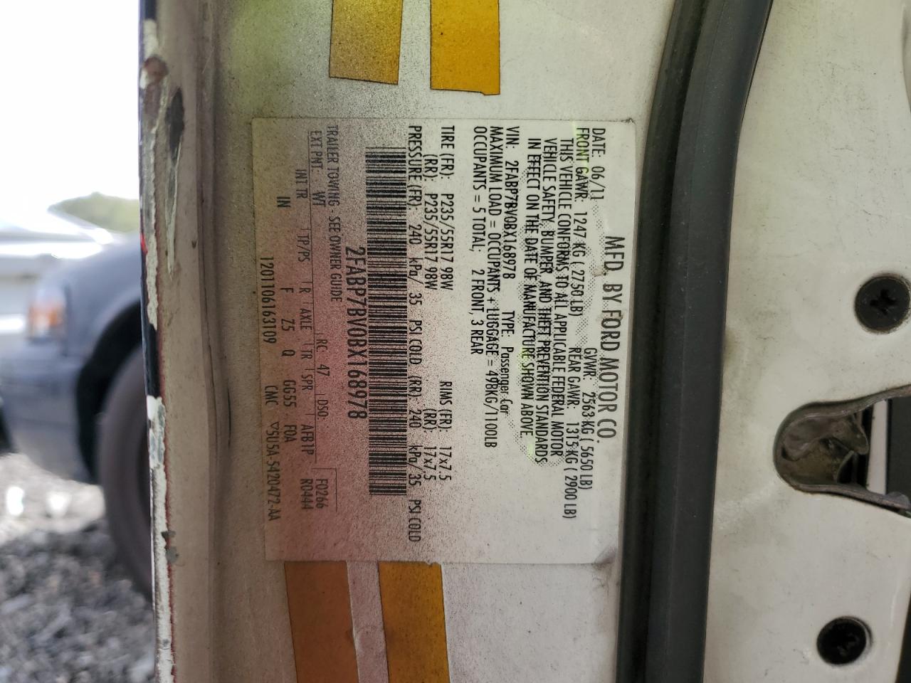 FORD CROWN VICTORIA POLICE INTERCEPTOR