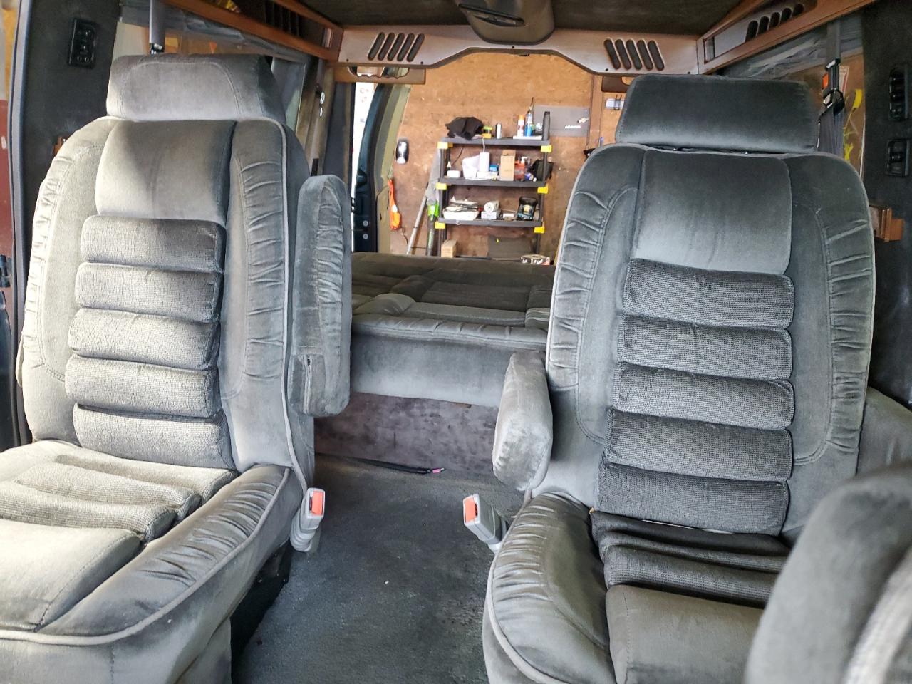 Lot #3298101200 1998 FORD ECONOLINE