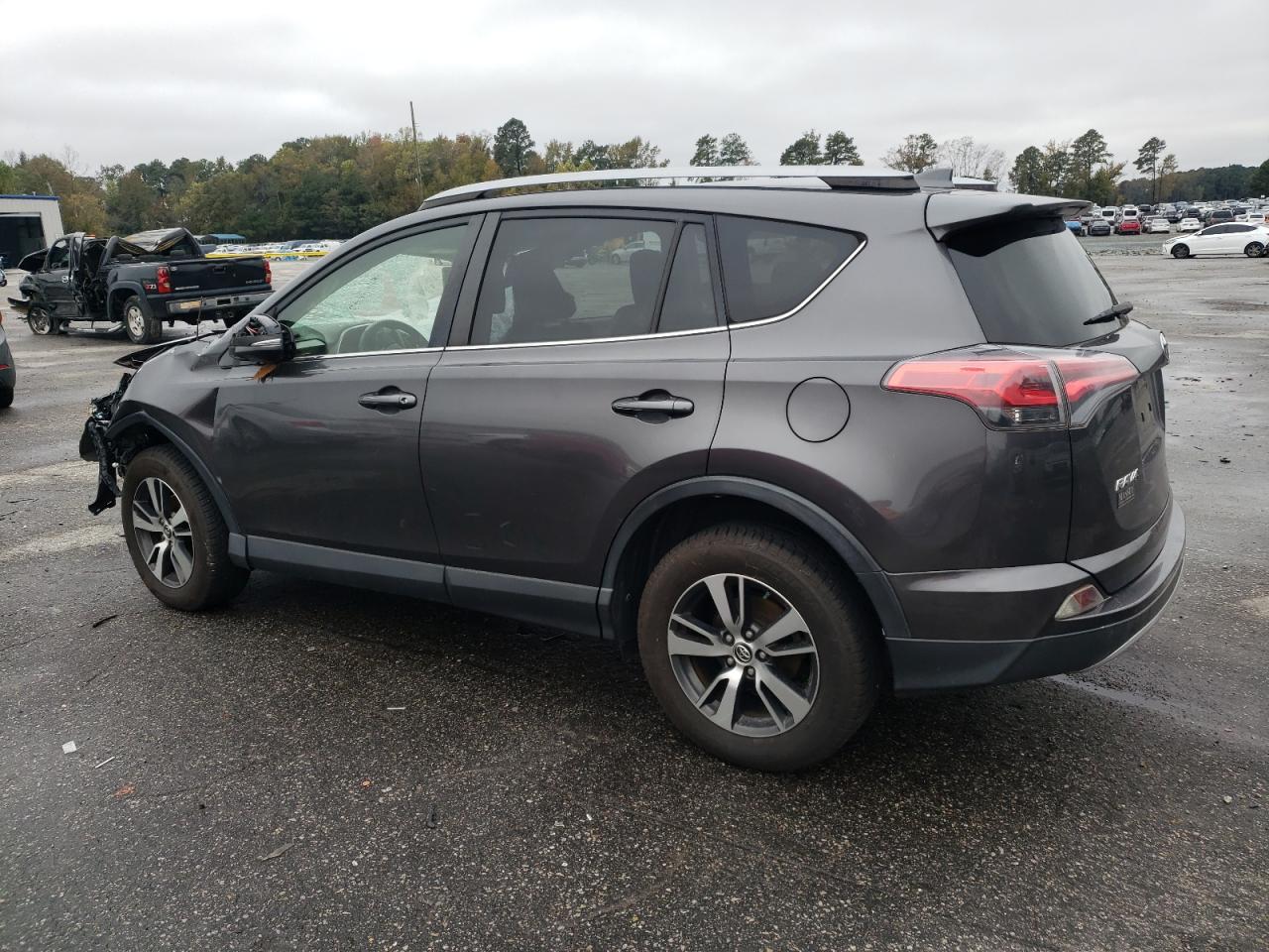 TOYOTA RAV4 XLE