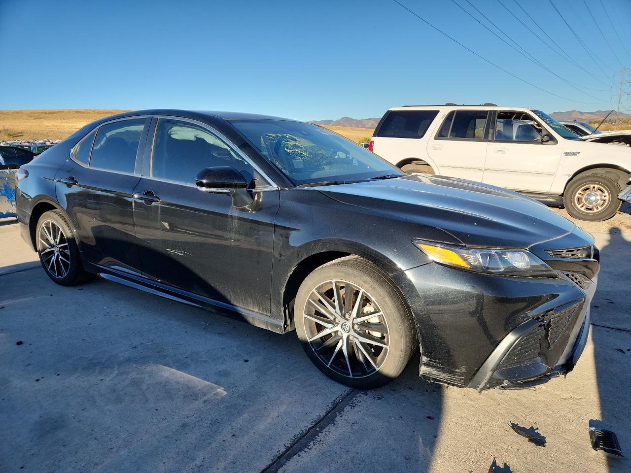 Lot #3308817011 2023 TOYOTA CAMRY SE N