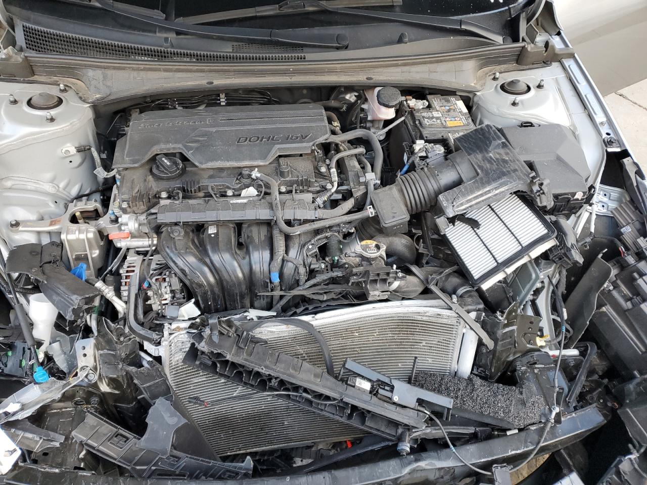 Lot #3301819343 2023 HYUNDAI ELANTRA SE