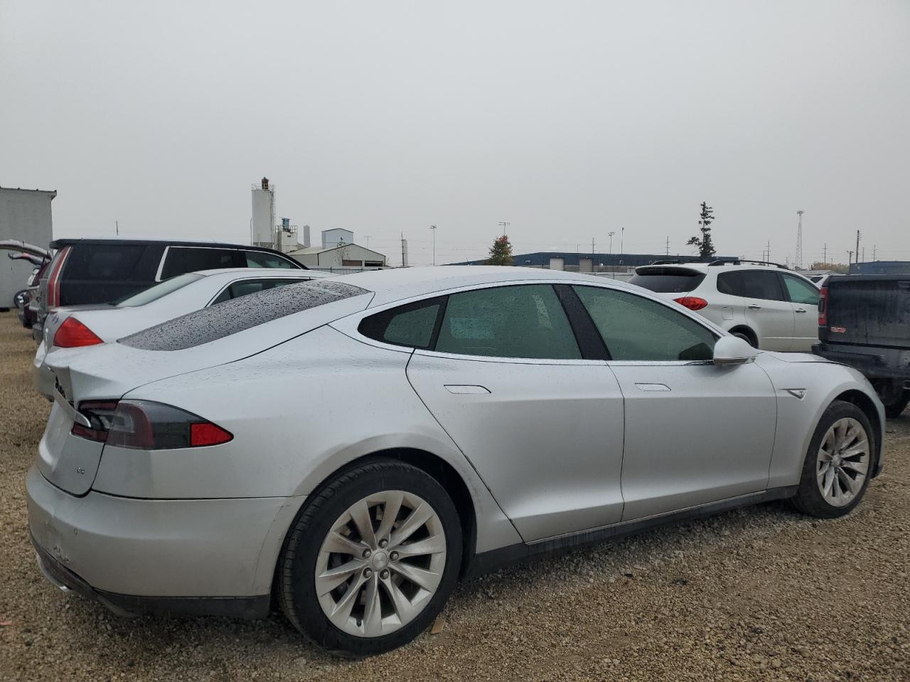TESLA MODEL S