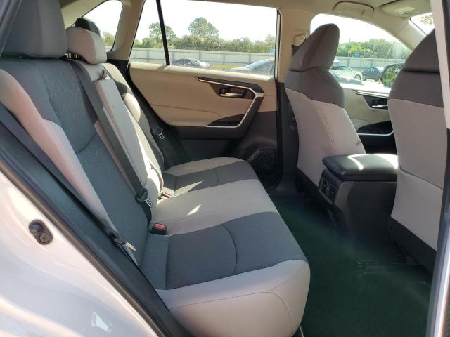 2024 TOYOTA RAV4 XLE #3301793359