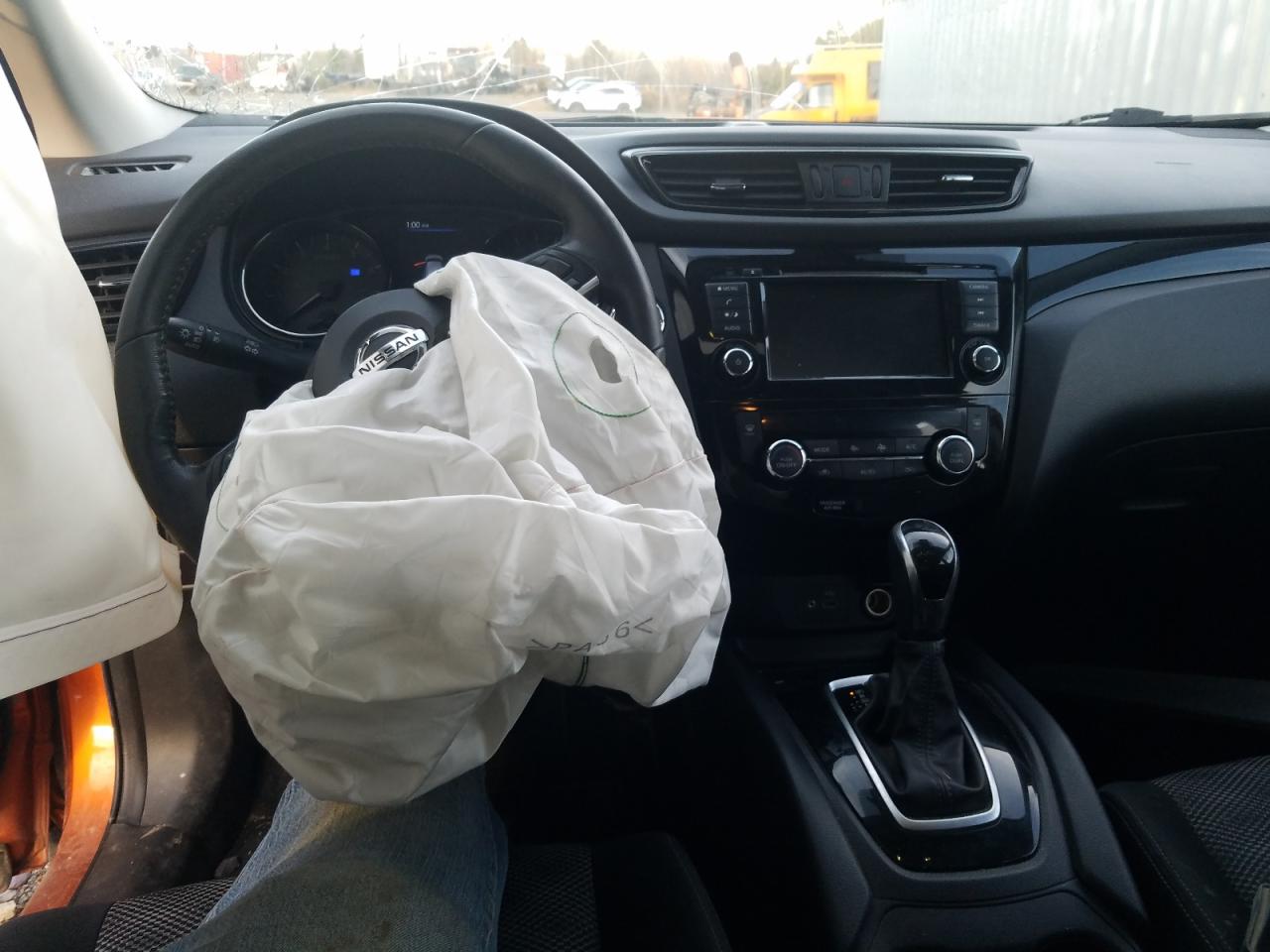 NISSAN ROGUE SPORT S