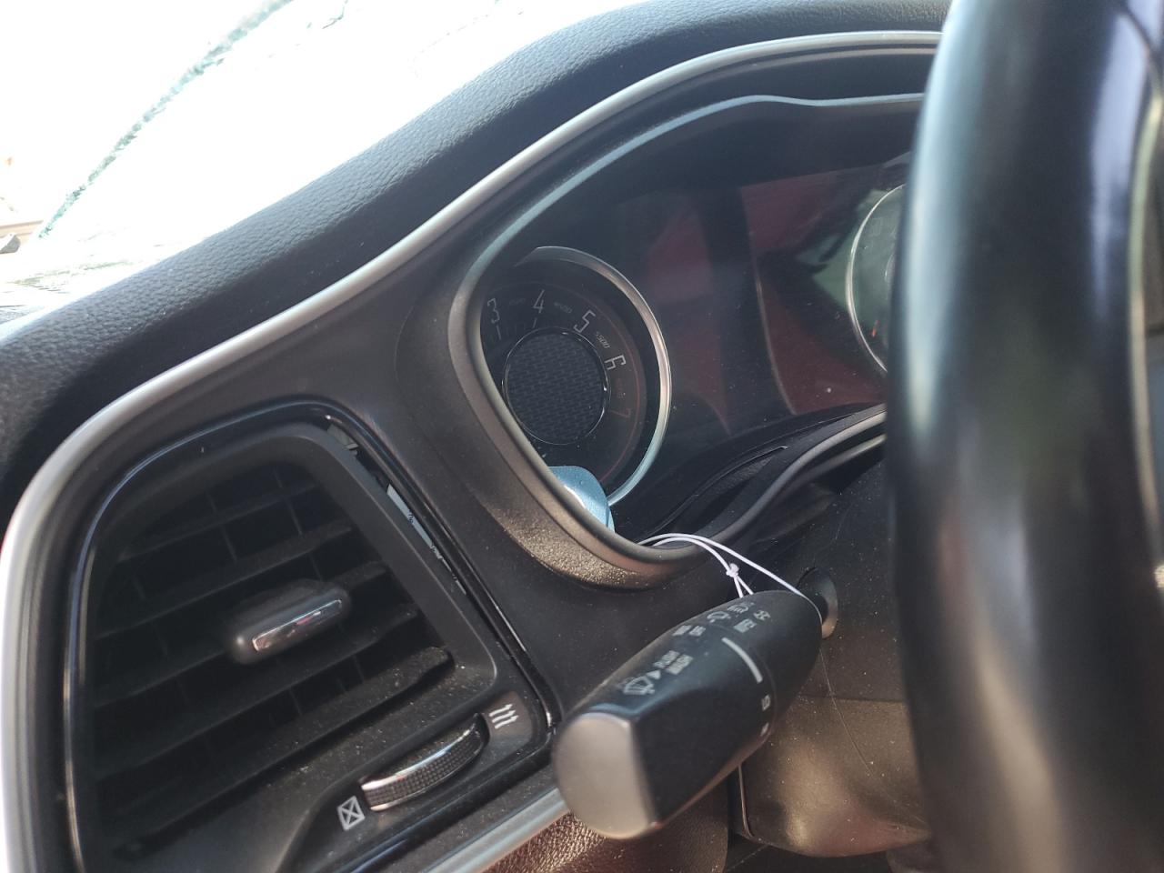 DODGE CHALLENGER SXT