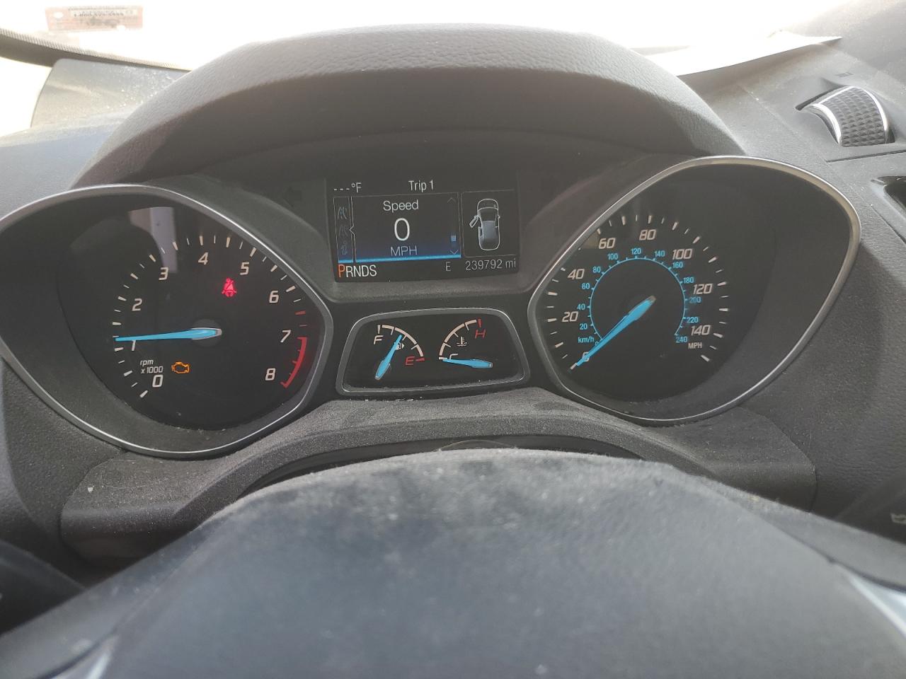 FORD ESCAPE TITANIUM