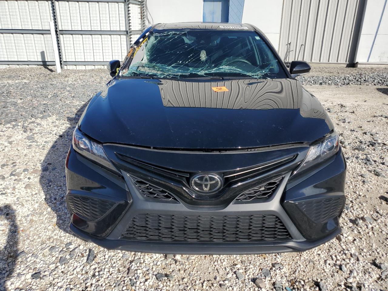 TOYOTA CAMRY SE NIGHT SHADE
